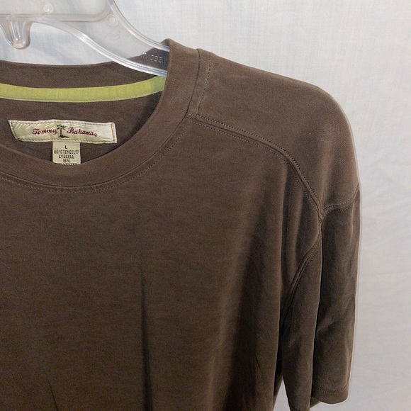 Tommy Bahama T Shirt Men Large Lrg L Brown Short Sleeve Henley - Picture 4 of 12